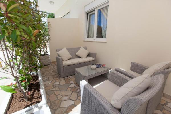 Apartments Bujan ซริกเวนิซา ภายนอก รูปภาพ